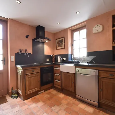 Luxurious Mansion In Castle Grounds In * Lantheuil