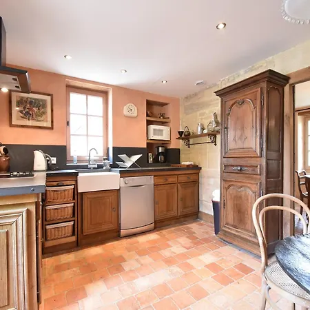 Luxurious Mansion In Castle Grounds In *