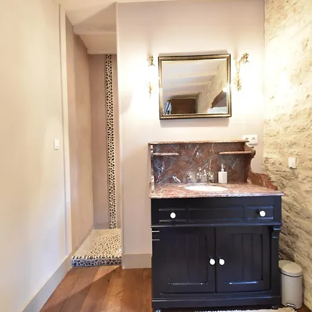 Luxurious Mansion In Castle Grounds In Σπίτι διακοπών