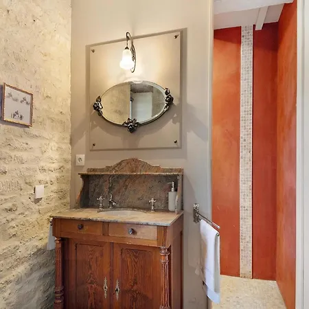 Nyaraló Luxurious Mansion In Castle Grounds In Lantheuil