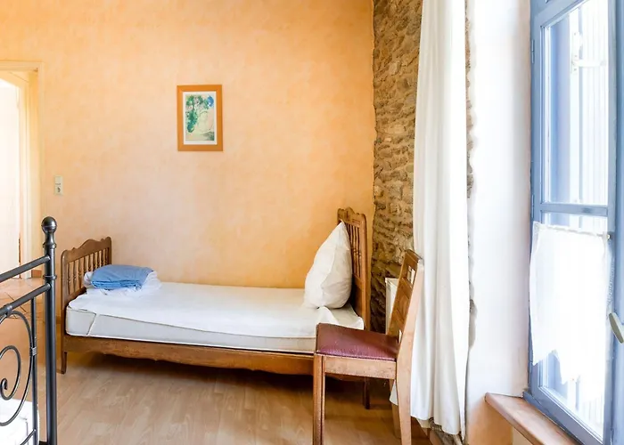 Luxurious Mansion In Castle Grounds In Holiday home Lantheuil