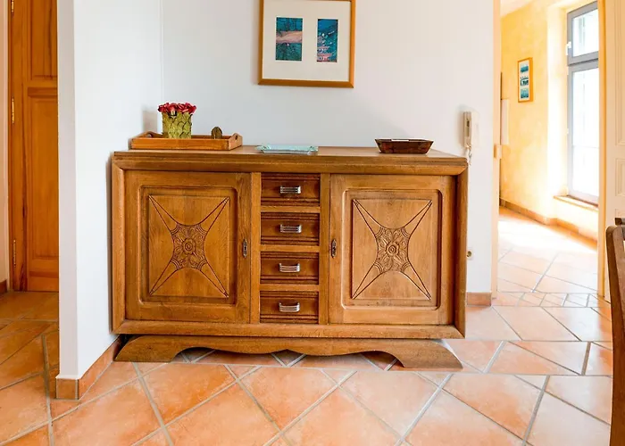 Holiday home Luxurious Mansion In Castle Grounds In Lantheuil