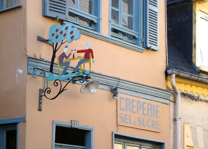 Holiday home Luxurious Mansion In Castle Grounds In *