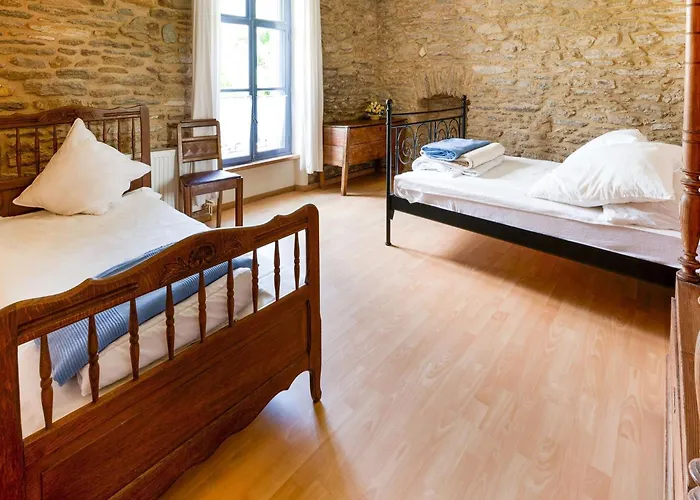 Luxurious Mansion In Castle Grounds In Holiday home *