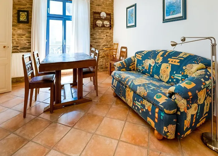 Luxurious Mansion In Castle Grounds In Holiday home