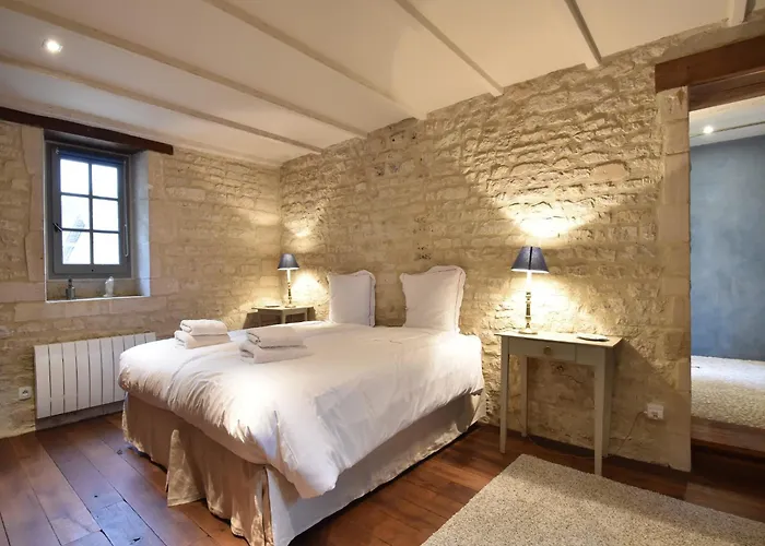 Luxurious Mansion In Castle Grounds In *