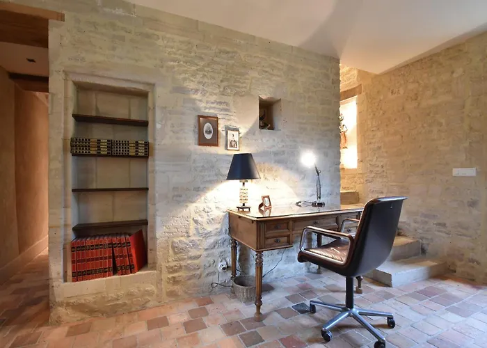 Luxurious Mansion In Castle Grounds In Holiday home Lantheuil