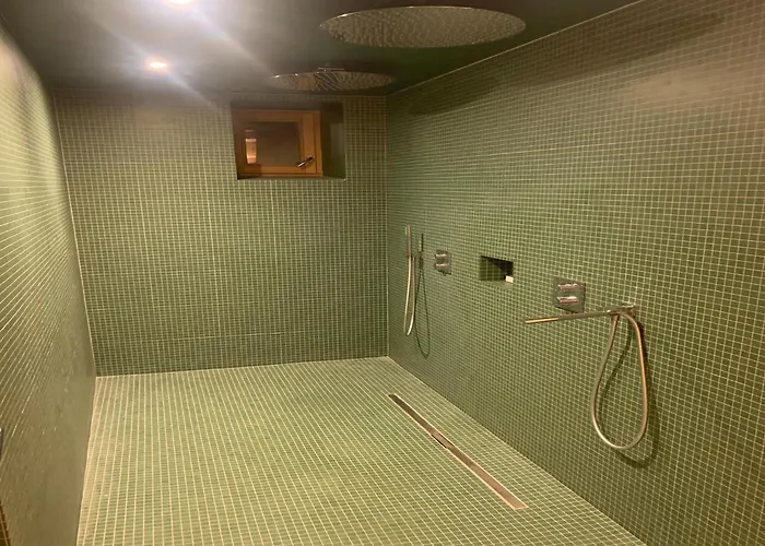 Holiday home Luxurious Mansion In Castle Grounds In