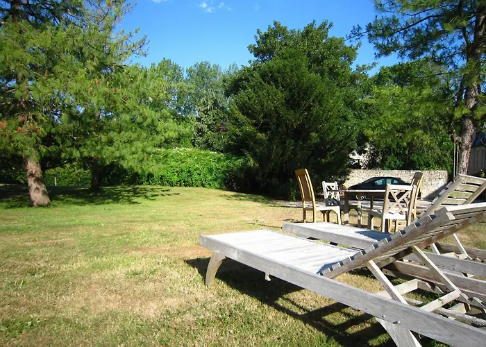 Holiday home Luxurious Mansion In Castle Grounds In Lantheuil